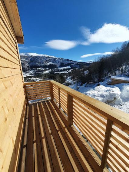 Molden 2-Fjellutsikt Og Jacuzzi Tilgang. Apartment Luster Luaran gambar